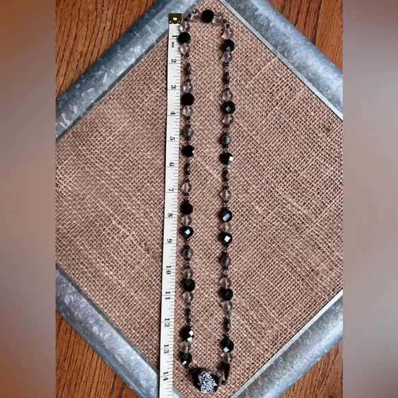 Handmade Black & White/Clear Glass Beads Necklace - Picture 3 of 3